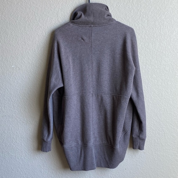 Banana republic soft brown fall cardigan - Picture 4 of 9